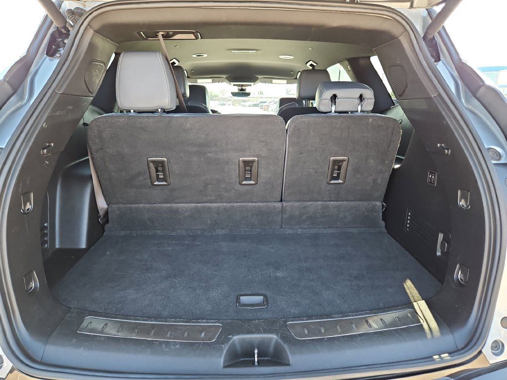 Used 2024 Buick Enclave Premium FWD image 33