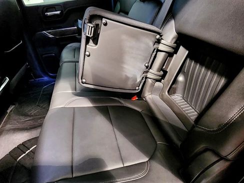 Used 2019 Chevrolet Silverado 1500 LTZ image 39