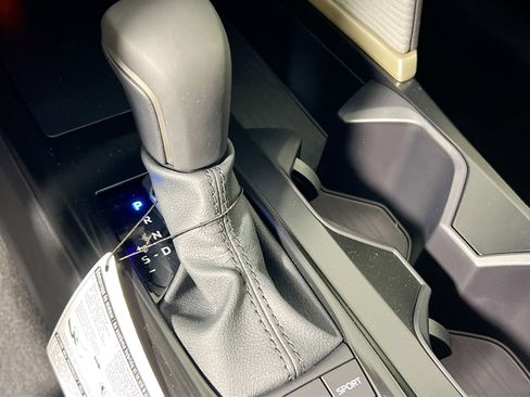 New 2026 Toyota Camry SE image 25