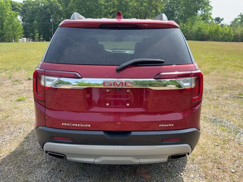 Used 2023 GMC Acadia SLT AWD/4WD image 5