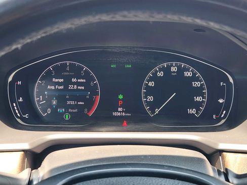 Used 2018 Honda Accord Touring image 15