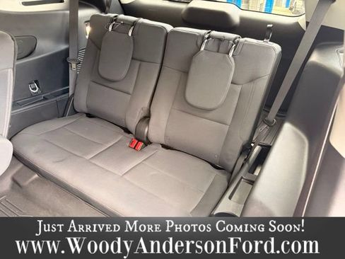 Used 2025 Ford Explorer Active RWD image 10