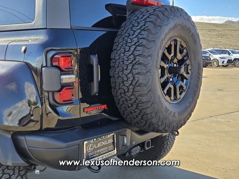 Used 2023 Ford Bronco Raptor AWD/4WD image 5
