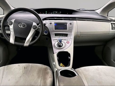 Used 2013 Toyota Prius Two image 8