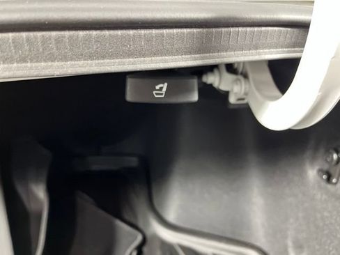 Used 2025 Honda Accord SE image 50