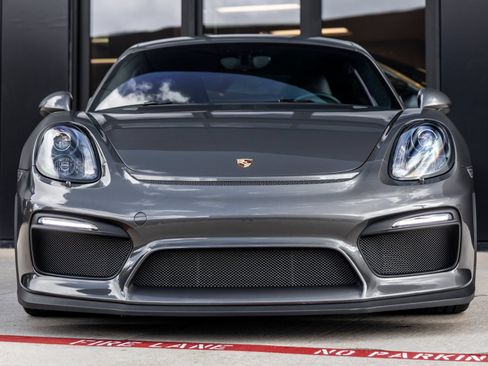 Certified 2016 Porsche Cayman GT4 RWD image 8