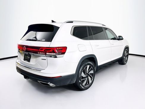 Used 2024 Volkswagen Atlas SEL image 9