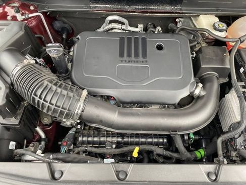 Used 2023 GMC Acadia SLE w/ Driver Convenience Package image 21