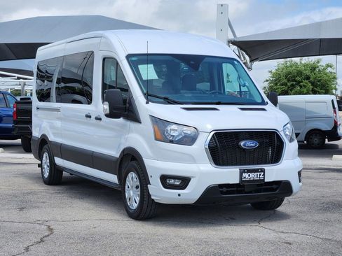 Used 2025 Ford Transit 350 XLT RWD image 3