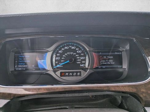 Used 2013 Ford Taurus Limited FWD image 14