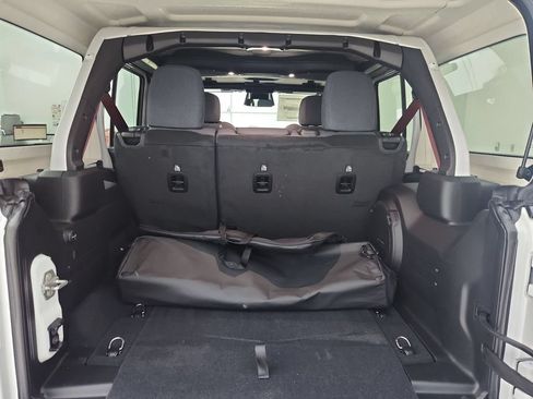 New 2026 Jeep Wrangler Unlimited Sport w/ Dual Top Group AWD/4WD image 31