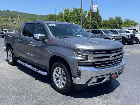Certified 2020 Chevrolet Silverado 1500 LTZ w/ LTZ Premium Package AWD/4WD image 6