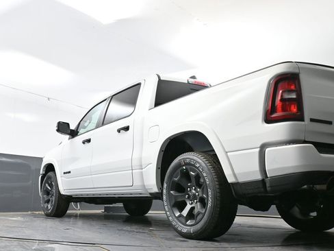 New 2026 RAM 1500 4x4 Crew Cab image 44