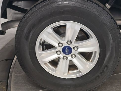 Used 2019 Ford F150 XLT image 22