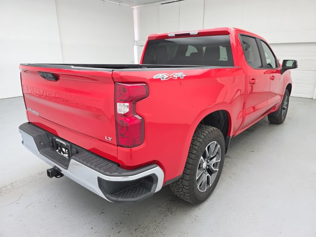 Used 2024 Chevrolet Silverado 1500 LT AWD/4WD image 12