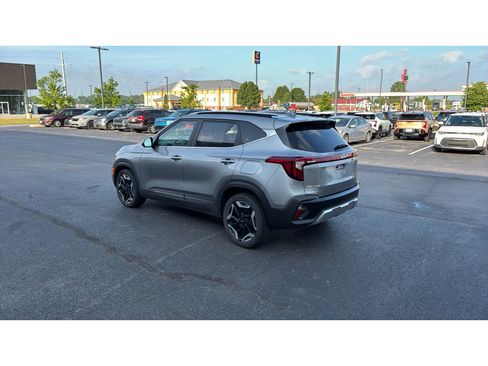 Used 2024 Kia Seltos SX w/ SX Sunroof Package AWD/4WD image 3