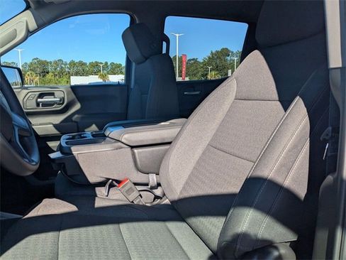 Used 2024 Chevrolet Silverado 1500 Custom Trail Boss image 12