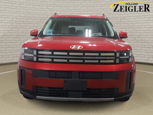 Certified 2025 Hyundai Santa Fe SEL image 2