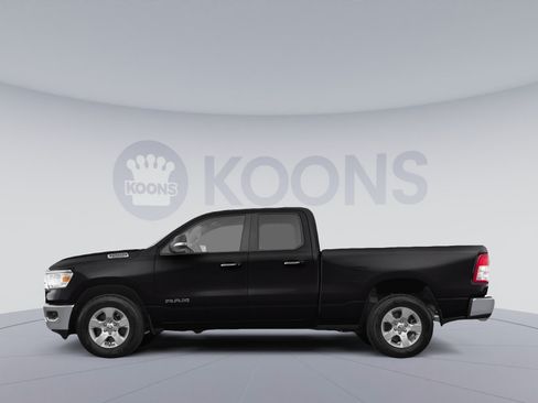 Used 2022 RAM 1500 Big Horn AWD/4WD image 2