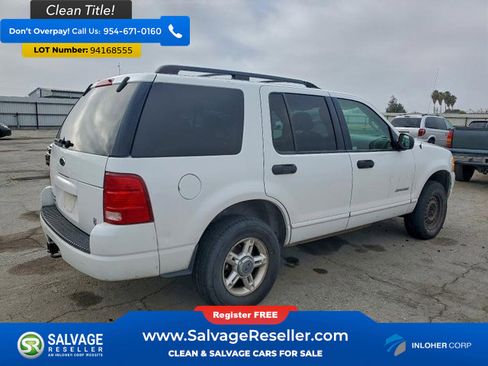 Used 2004 Ford Explorer XLT image 4