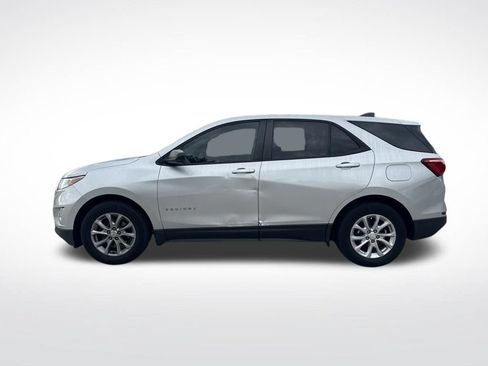 Used 2020 Chevrolet Equinox LS w/ LS Convenience Package FWD image 8
