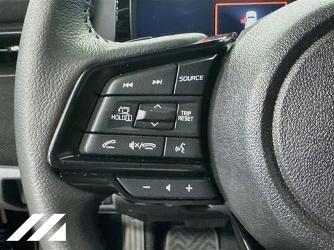 Used 2026 Subaru Outback Premium AWD/4WD image 12