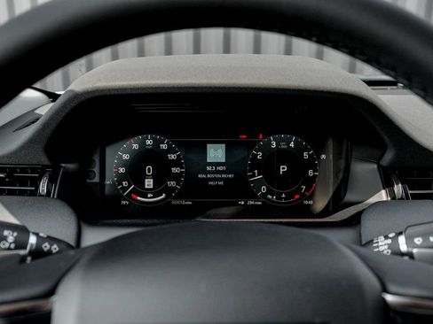 Used 2025 Land Rover Discovery Sport S AWD/4WD image 12