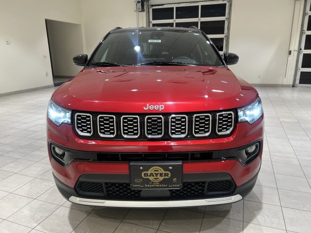 Used 2025 Jeep Compass Limited AWD/4WD image 8