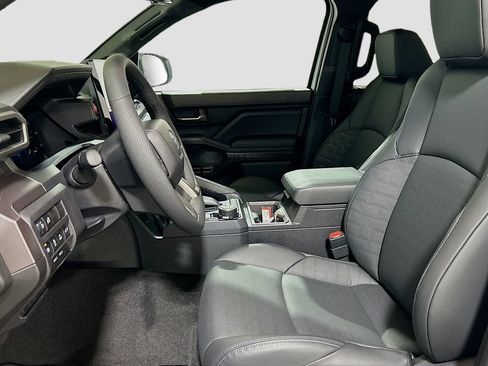 New 2026 Toyota Tacoma TRD Off-Road AWD/4WD image 20