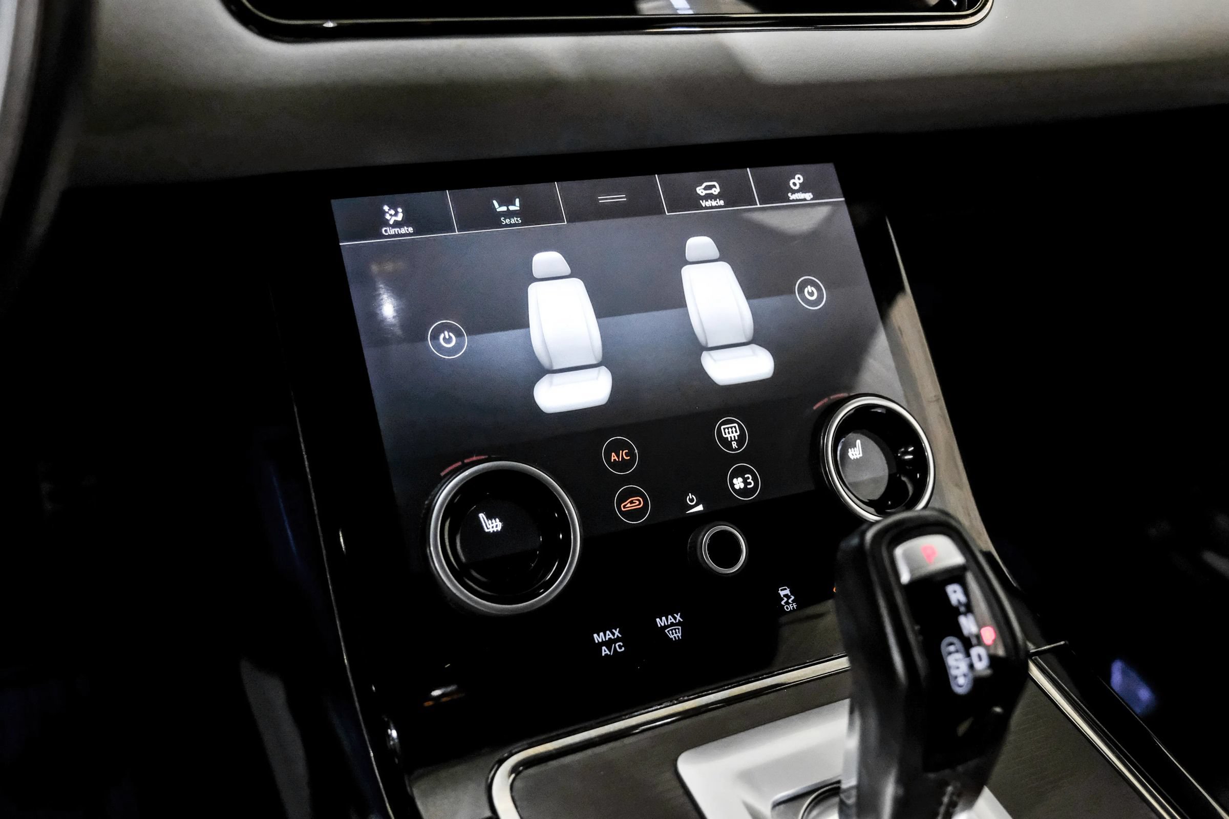 Used 2020 Land Rover Range Rover Evoque First Edition AWD/4WD image 26