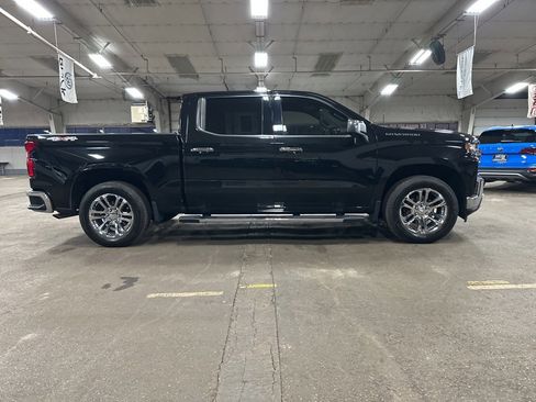 Used 2022 Chevrolet Silverado 1500 LTZ w/ Safety Package II image 2
