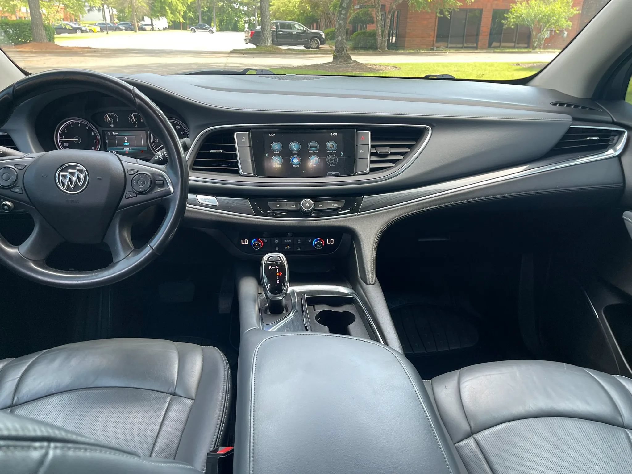 Used 2019 Buick Enclave Essence FWD image 17