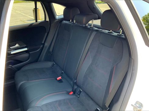 Certified 2025 Mercedes-Benz GLA 250 4MATIC image 13