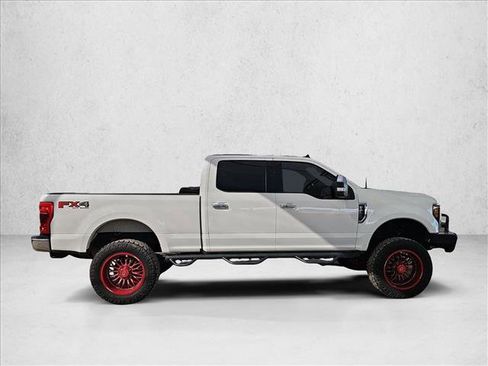 Used 2019 Ford F250 Lariat w/ Lariat Ultimate Package image 6