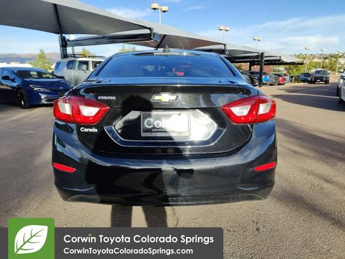 Used 2019 Chevrolet Cruze LS image 9
