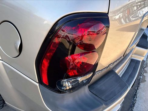 Used 2004 Chevrolet TrailBlazer LS image 27