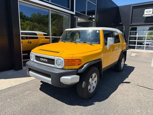 Used 2009 Toyota FJ Cruiser 4WD image 1