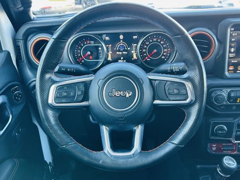 Used 2022 Jeep Gladiator Mojave w/ LED Lighting Group image 12