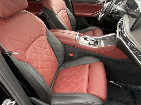 Certified 2024 BMW X6 xDrive40i w/ Premium Package image 12