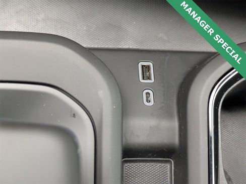 Used 2026 GMC Sierra 1500 AT4X image 27