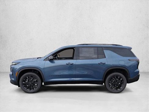 New 2026 Chevrolet Traverse LT w/ Midnight/Sport Edition image 5