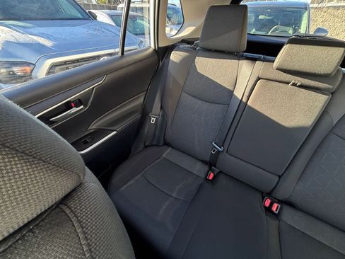 Used 2025 Toyota RAV4 XLE image 39