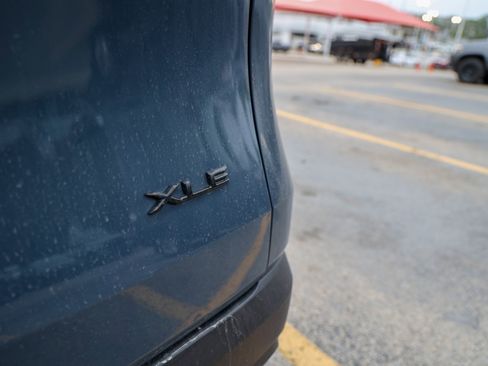 Used 2025 Toyota Grand Highlander FWD image 12