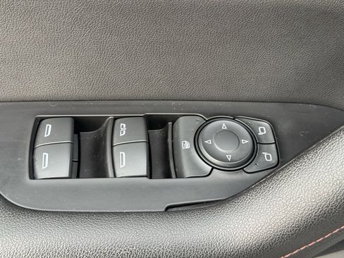 Used 2022 Chevrolet Blazer RS image 23