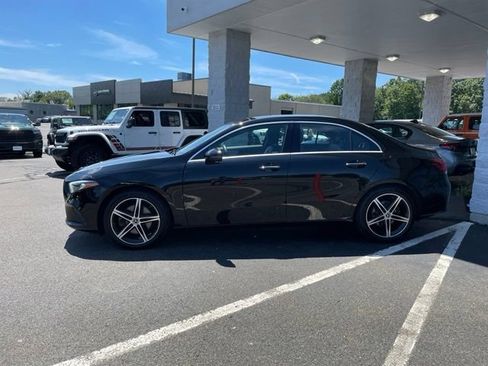 Used 2019 Mercedes-Benz A 220 4MATIC image 8
