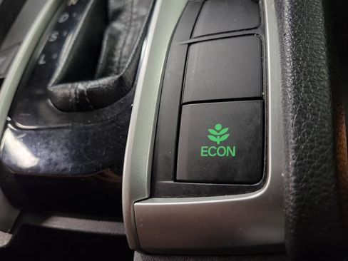 Used 2018 Honda Civic EX-L image 21