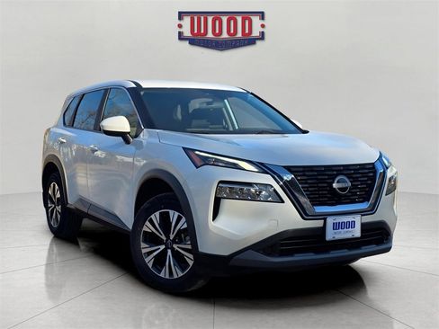 Used 2023 Nissan Rogue SV image 1