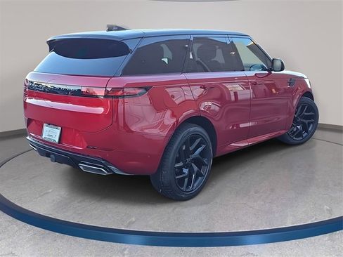 New 2026 Land Rover Range Rover Sport Dynamic SE image 5