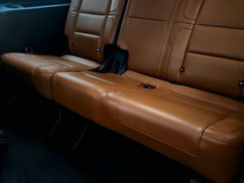Used 2021 Lincoln Navigator Reserve AWD/4WD image 41