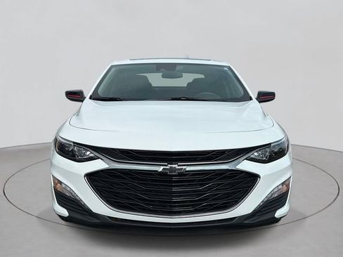 Used 2022 Chevrolet Malibu LT w/ Redline Edition FWD image 2